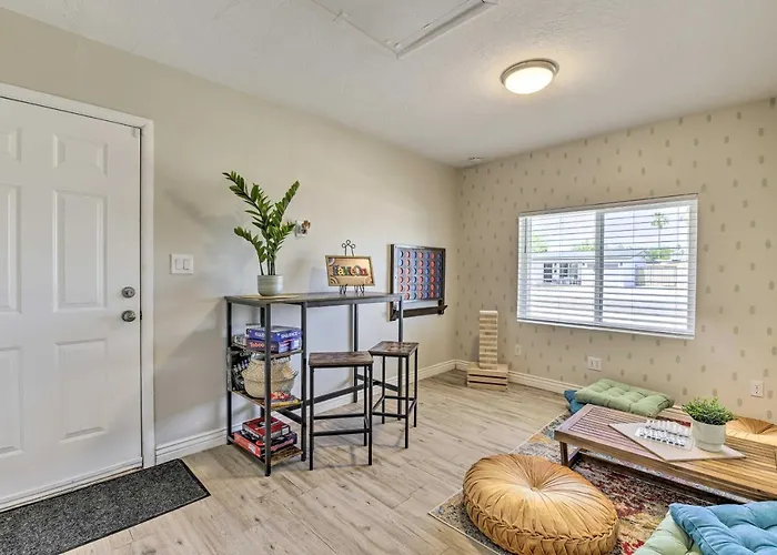 3 Mi To Asu! Snowbird Poolside Escape In Holiday home *