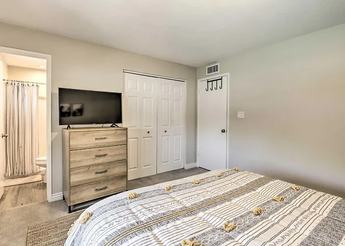 Holiday home 3 Mi To Asu! Snowbird Poolside Escape In *