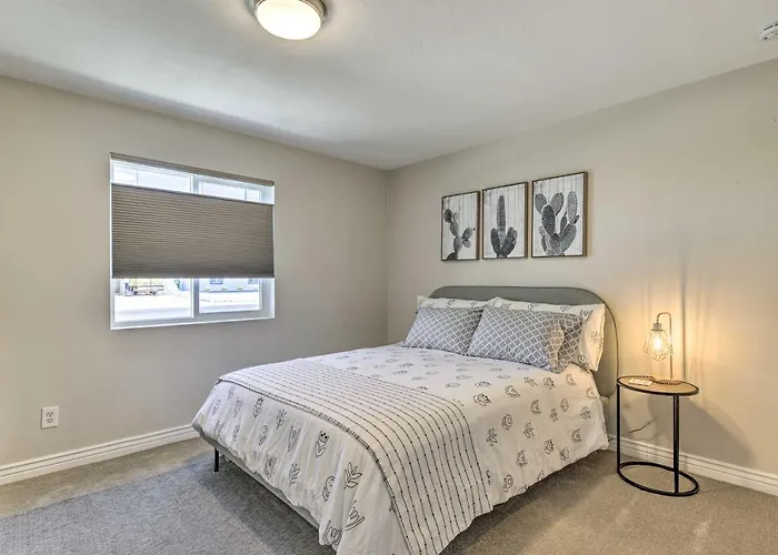 Holiday home 3 Mi To Asu! Snowbird Poolside Escape In Tempe